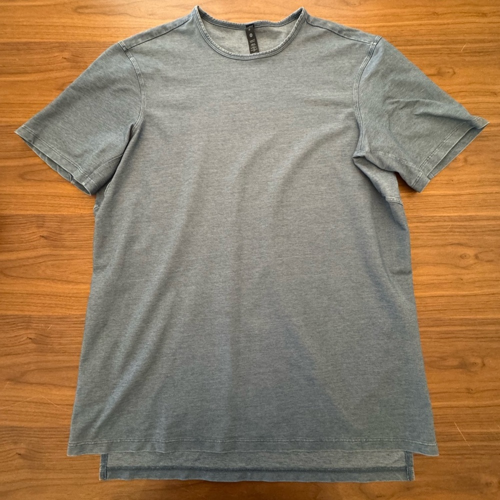 Men’s Lululemon T-Shirt